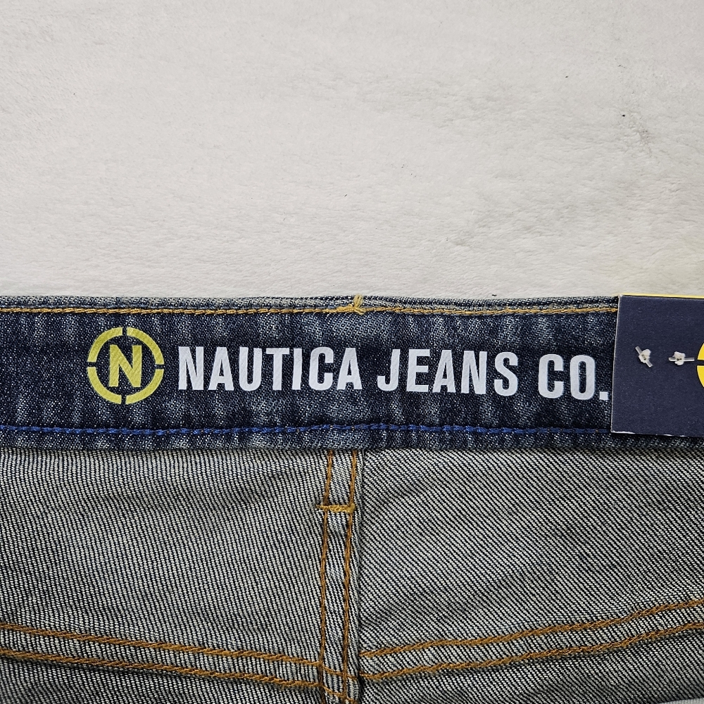 Nautica Jeans Co. Original Relaxed Stretch  Denim Jean in Dark Blue Size 38X30 - Picture 3 of 11